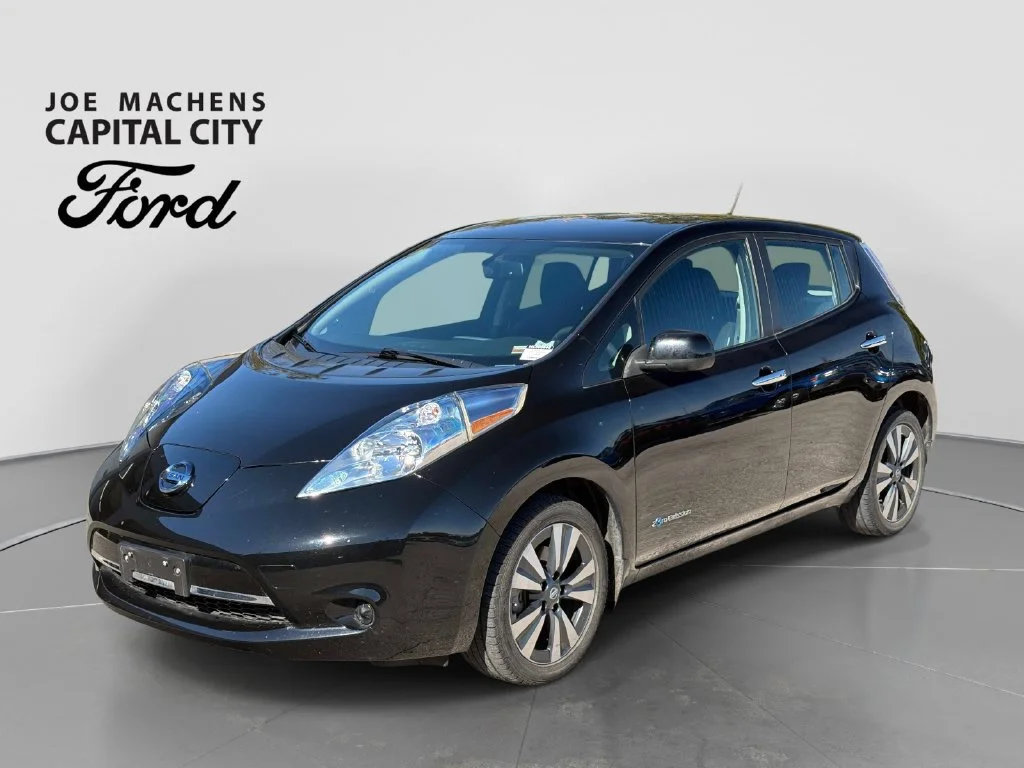 Used 2017 Black Nissan SV image 10