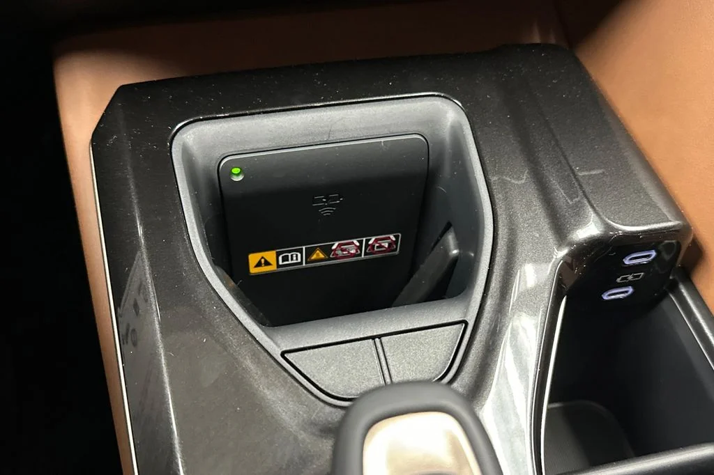 2026 Toyota Crown Signia XLE - Photo 26