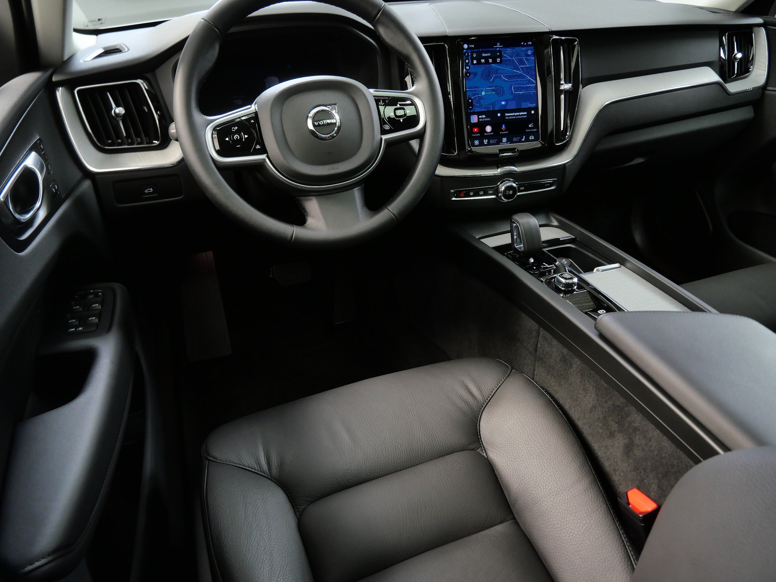 Used 2025 Volvo XC60 Plus with VIN YV4M12RC5S1176057 for sale in Minnetonka, Minnesota