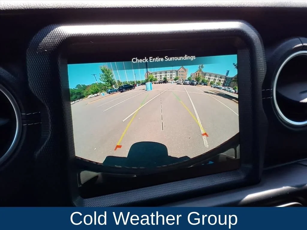 Used 2023 White Jeep Sahara 4x4 image 3