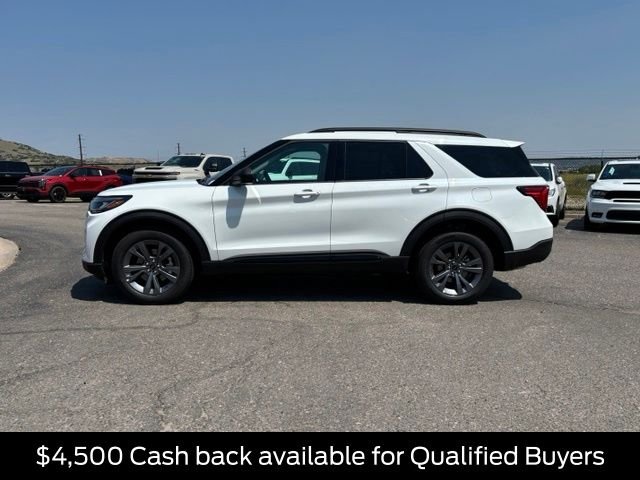 New 2026 Star White Metallic Tri-Coat Ford Active image 2
