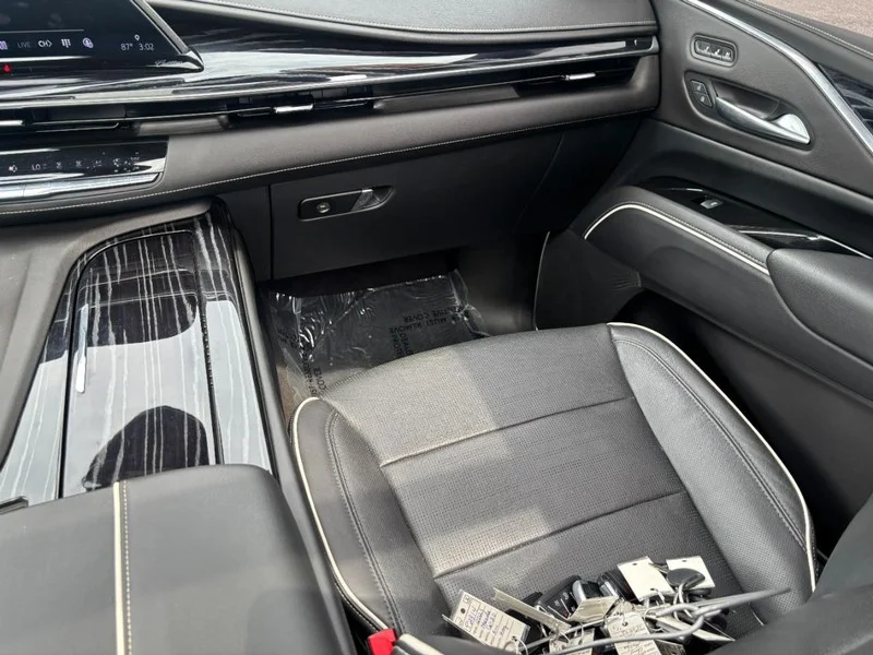 Used 2022 Satin Steel Metallic Cadillac Sport image 16