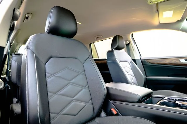 New 2026 Gray Volkswagen 2.0T SE w/Technology image 18