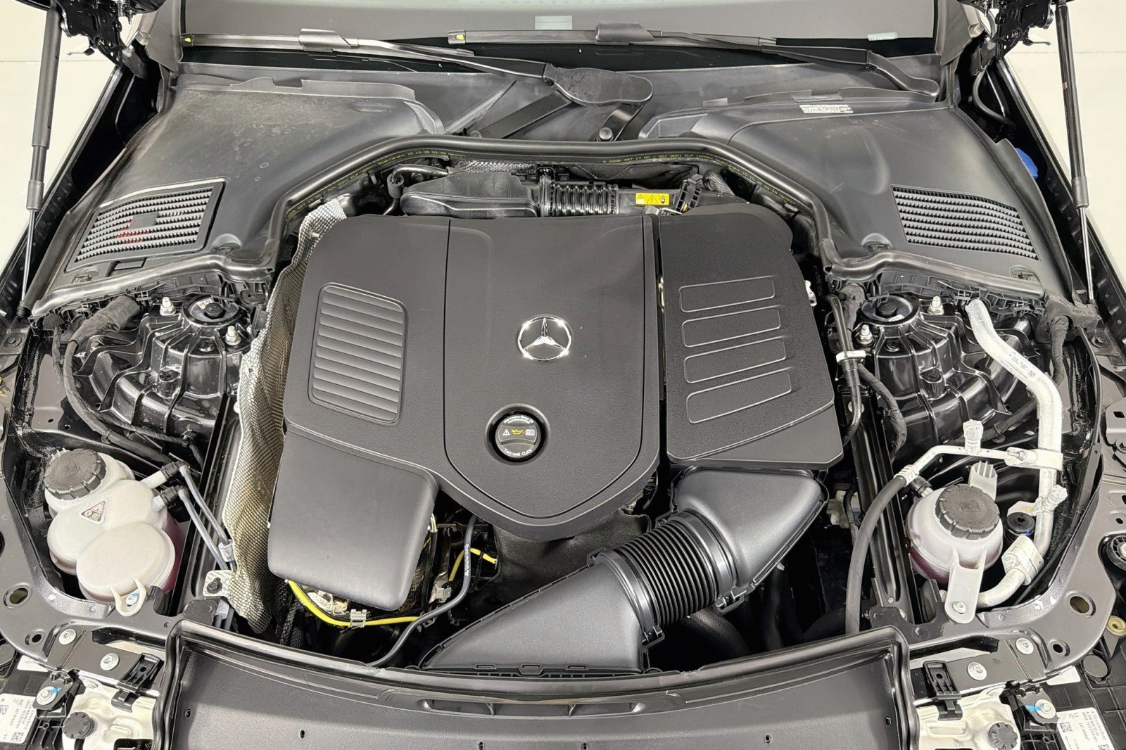 New 2026 Graphite Grey Metallic Mercedes-Benz C 300 Sedan image 10