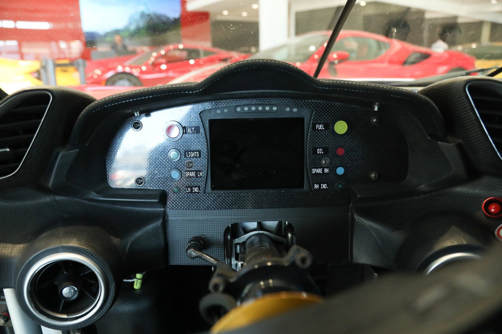 Used 2018 Black Ferrari  image 13