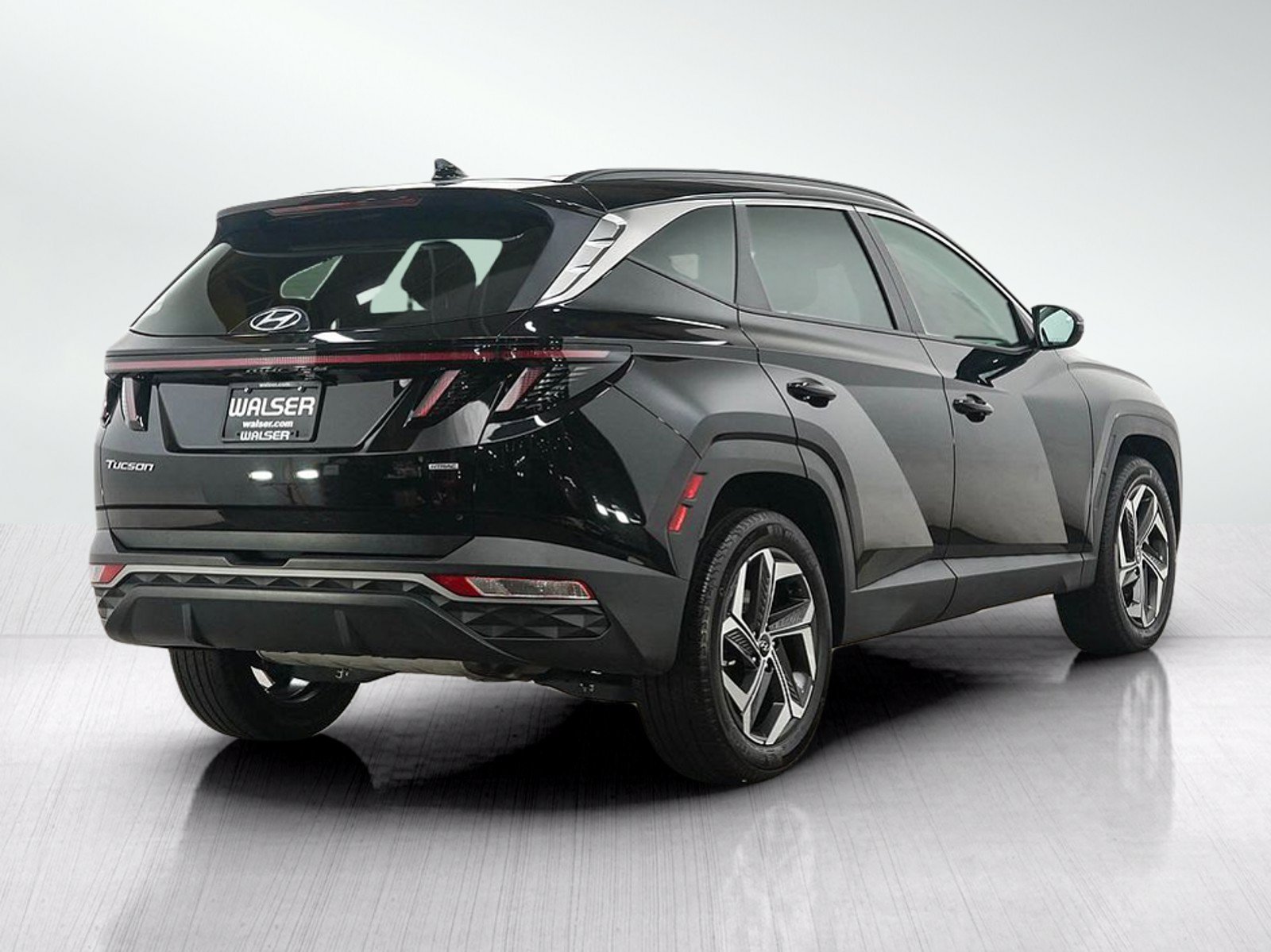 Used 2024 Black Pearl Hyundai SEL AWD *Ltd Avail* image 6