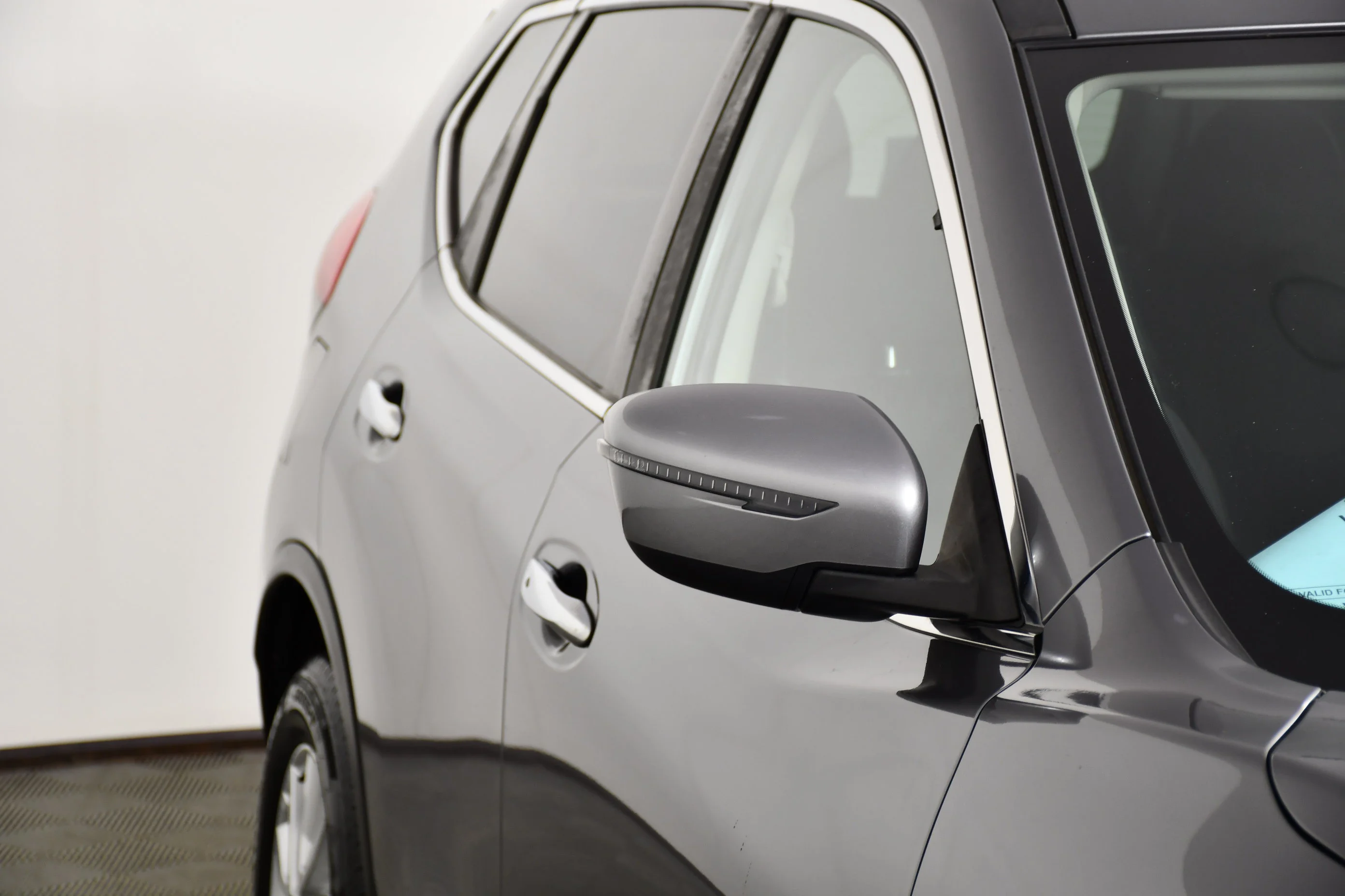 Used 2018 Gun Metallic Nissan SV image 14