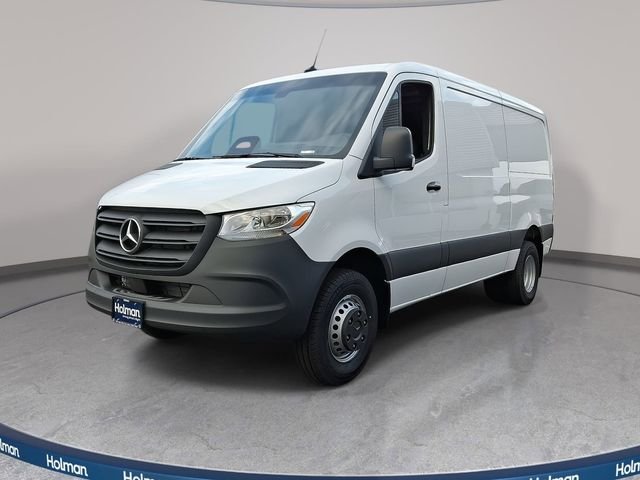 2026 Mercedes-Benz Sprinter 3500 144 WB HO's photo