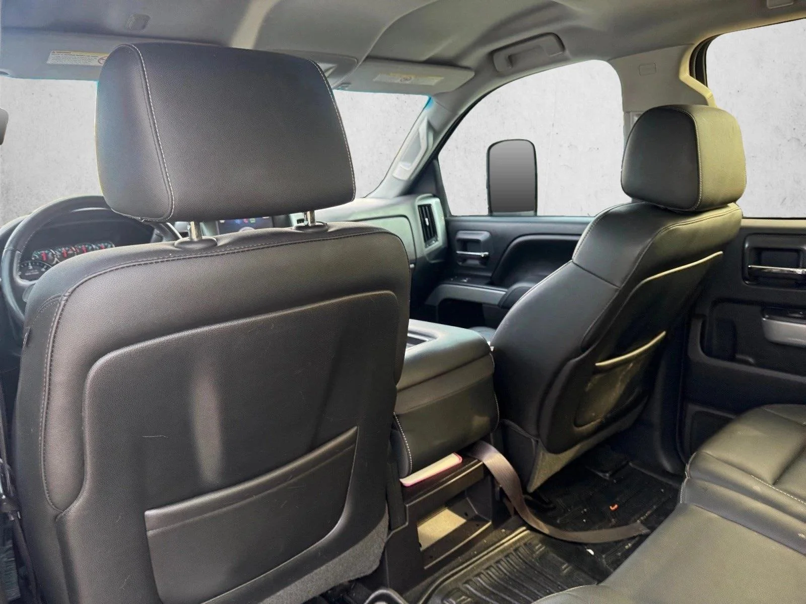 Used 2015 Black Chevrolet LT image 17