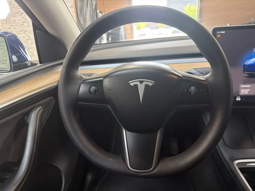 Used 2023 Deep Blue Metallic Tesla Long Range image 18
