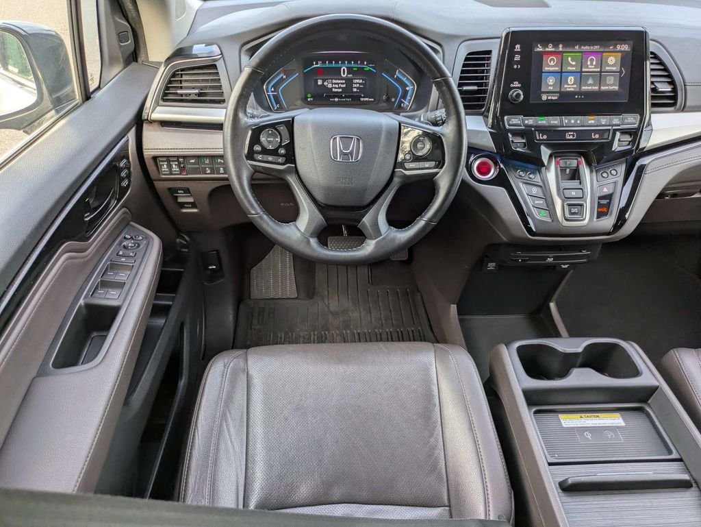 Used 2019 White Honda Elite image 20
