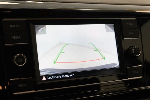 Used 2022 Black Volkswagen 1.5T S image 20