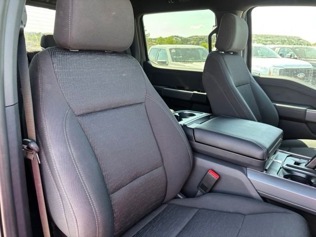 New 2026 Carbonized Gray Metallic Ford XLT image 23