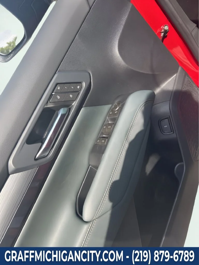 2026 GMC Terrain AT4 - Photo 10