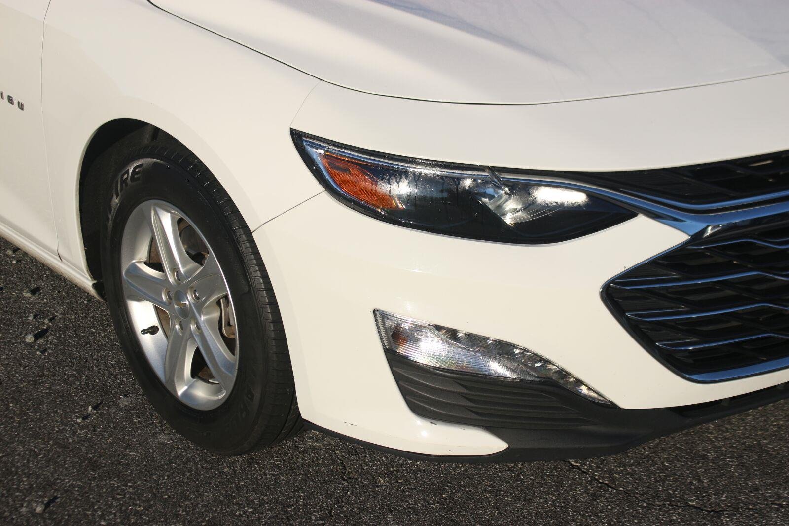 Used 2024 Summit White Chevrolet 1LT image 9
