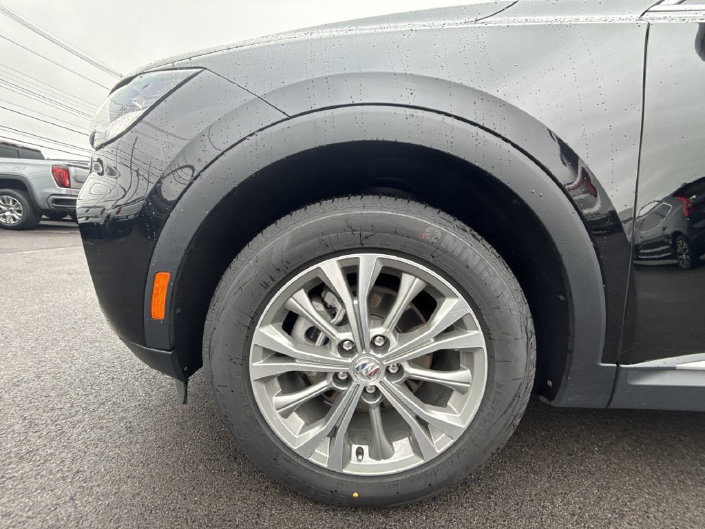 Used 2022 Black Buick Preferred image 10