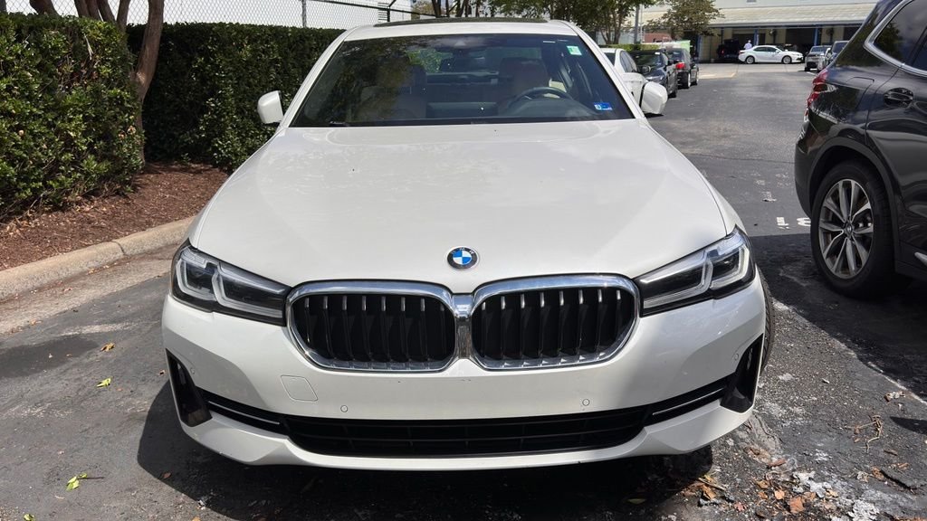 2022 BMW 5 Series 530i - Photo 12
