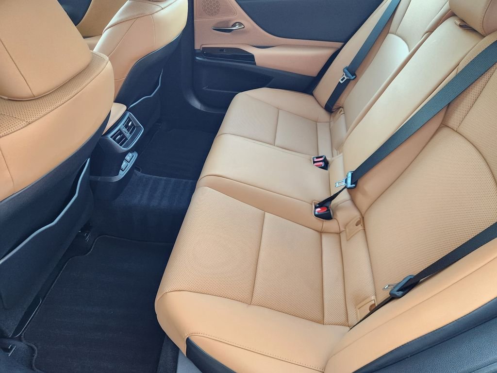 Certified Used 2025 Mica Lexus 350 PREMIUM image 30