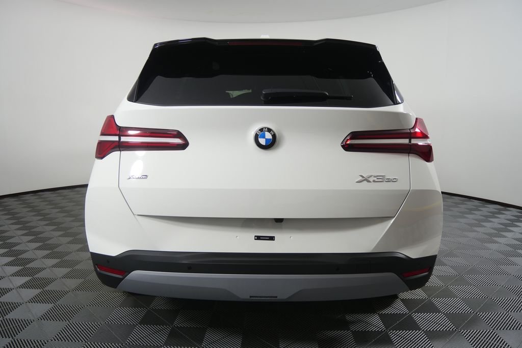 New 2026 Alpine White BMW 30 xDrive image 4
