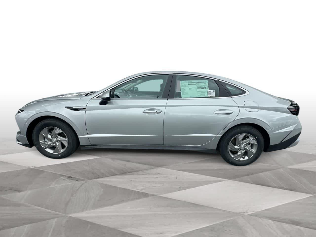 New 2026 Aero Silver Hyundai SE image 34