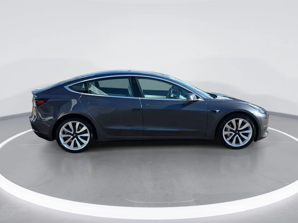 Used 2018 Tesla Model 3 Long Range Dual Motor with VIN 5YJ3E1EB3JF188241 for sale in Davison, MI