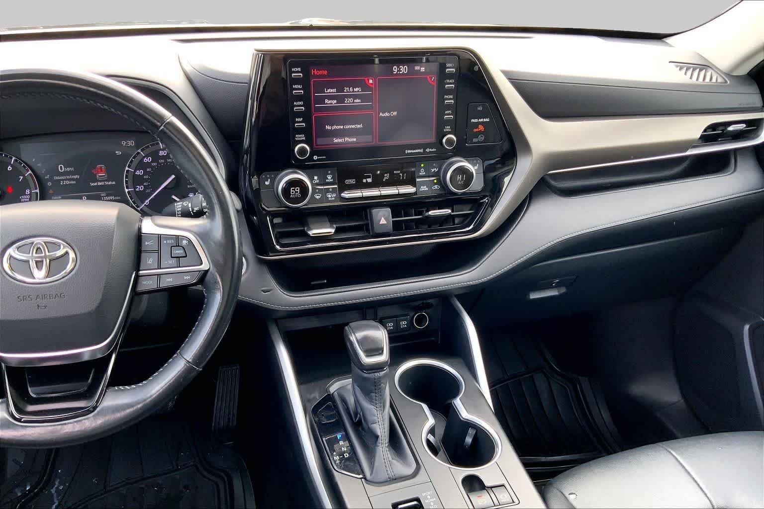 Used 2020 Midnight Black Metallic Toyota XLE image 7