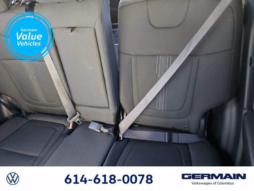 Used 2023 Phantom Black Hyundai SEL image 19