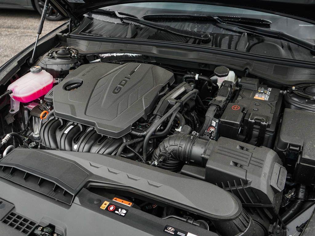 New 2026 Carbon Blue Hyundai SE FWD image 30