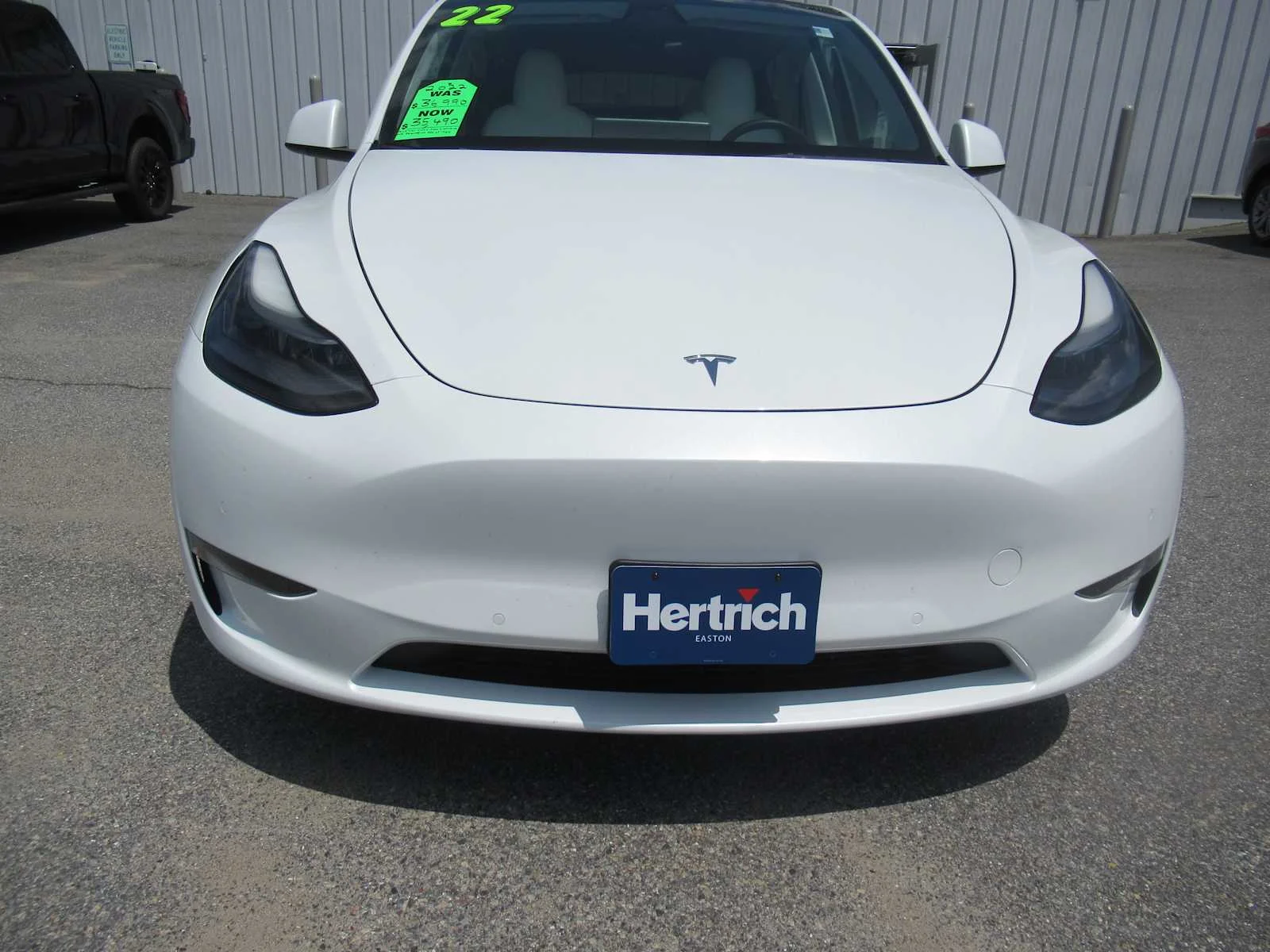 Used 2022 Pearl White Multi-Coat Tesla Performance image 2