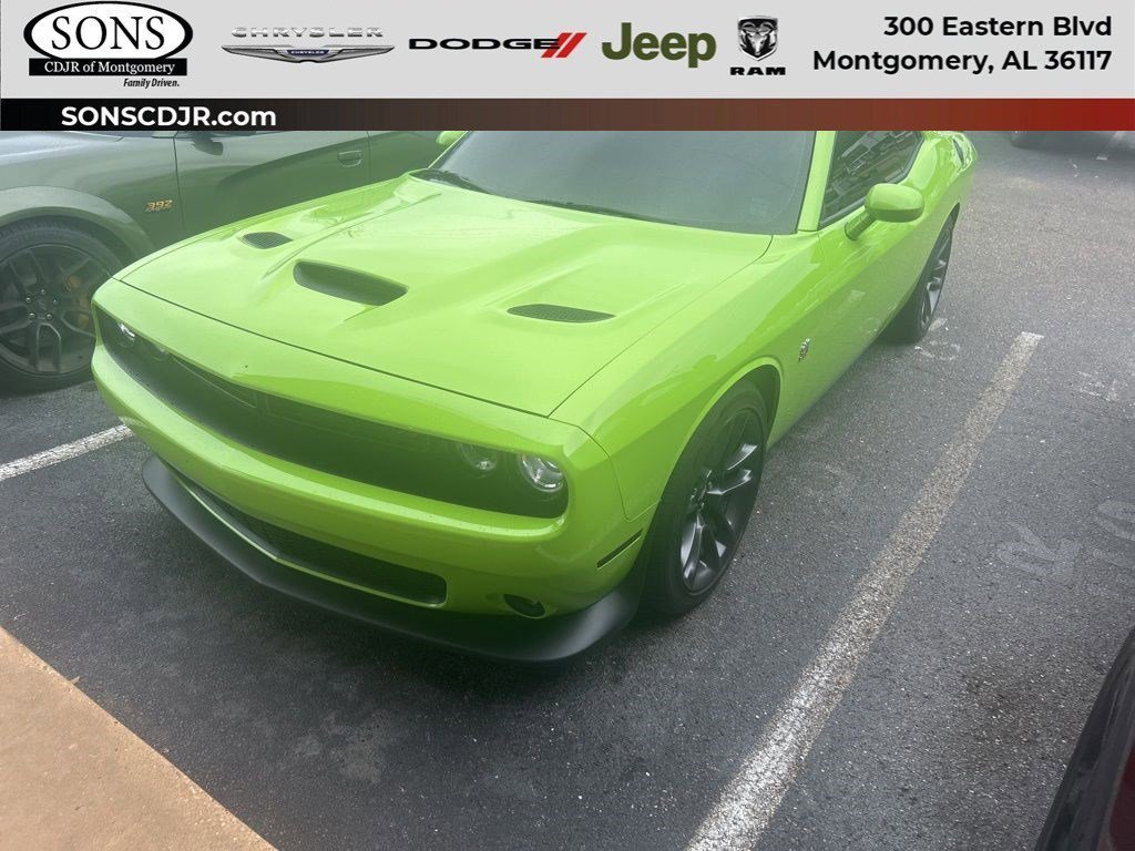 2023 Dodge Challenger R/T Scat Pack's photo