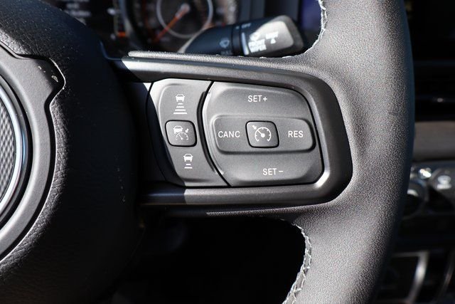 New 2026 Reign Jeep Sport S image 15