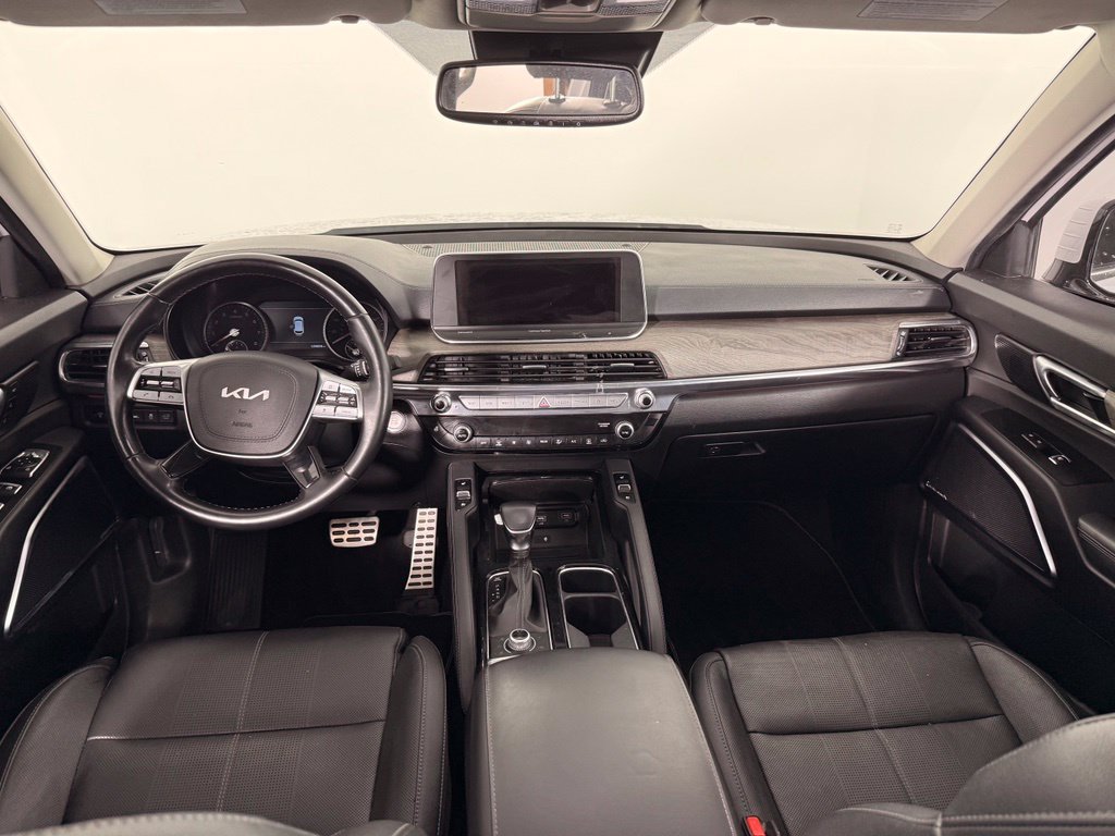 Used 2022 Glacial White Pearl Kia SX image 6