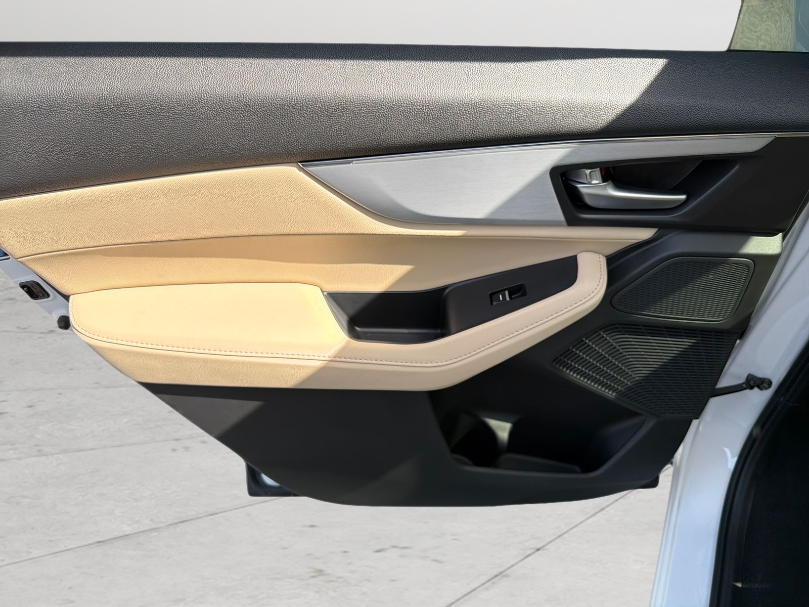New 2026 Platinum White Pearl Acura Base image 38