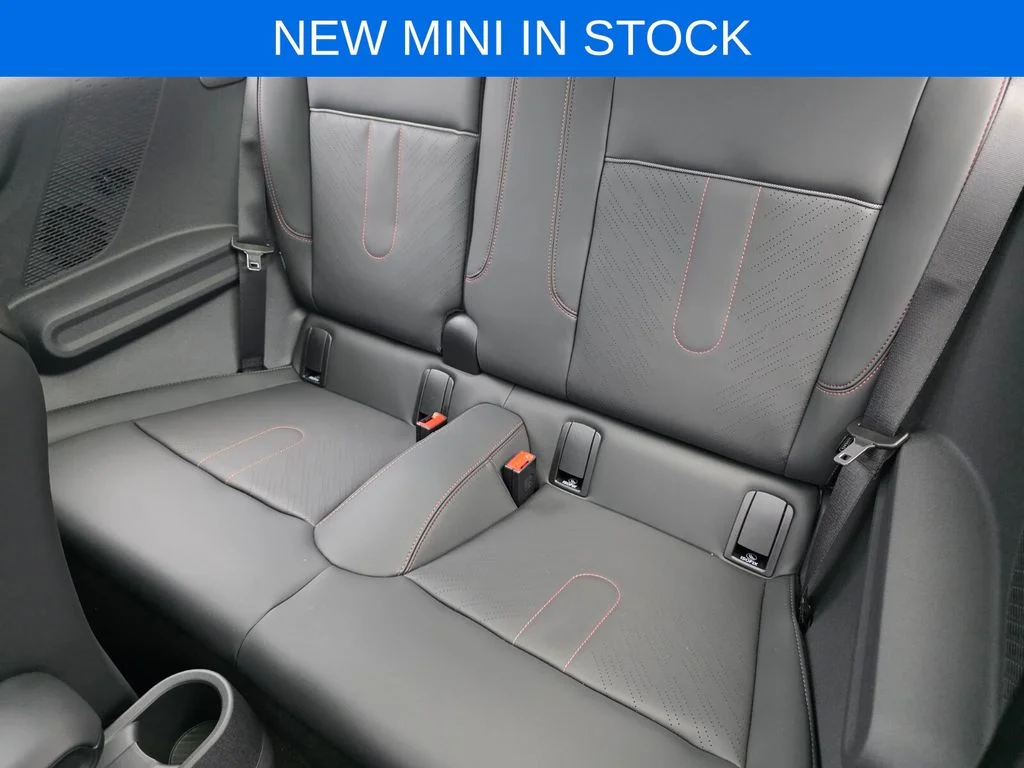 2026 MINI Hardtop 2 Door S - Photo 10