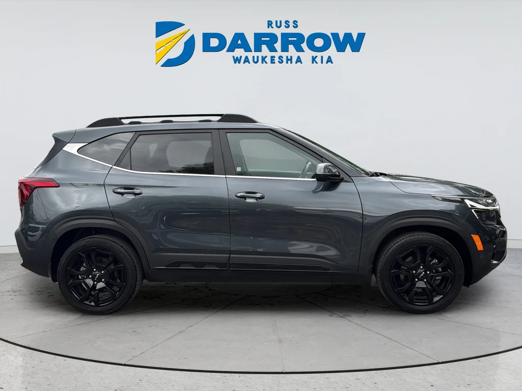 Used 2024 Gray Kia X-Line image 6