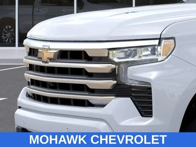 New 2026 Polar White Tricoat Chevrolet High Country image 13