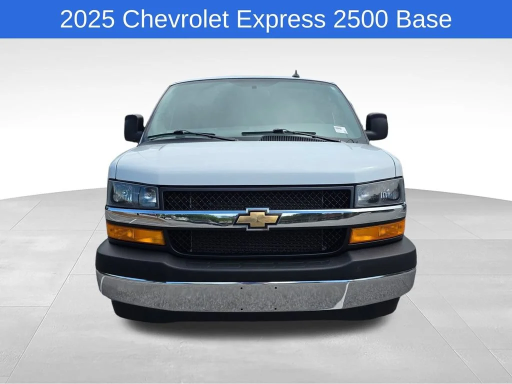 Used 2025 Summit White Chevrolet WT image 10