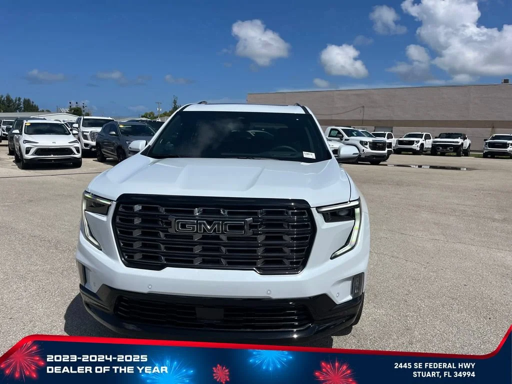 New 2026 Glacier White Tricoat GMC Denali Ultimate image 2