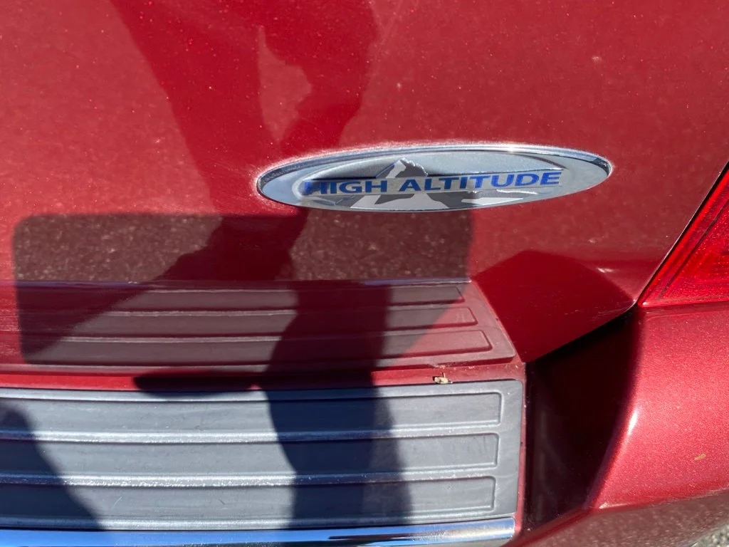 Used 2017 Red Jeep High Altitude image 12