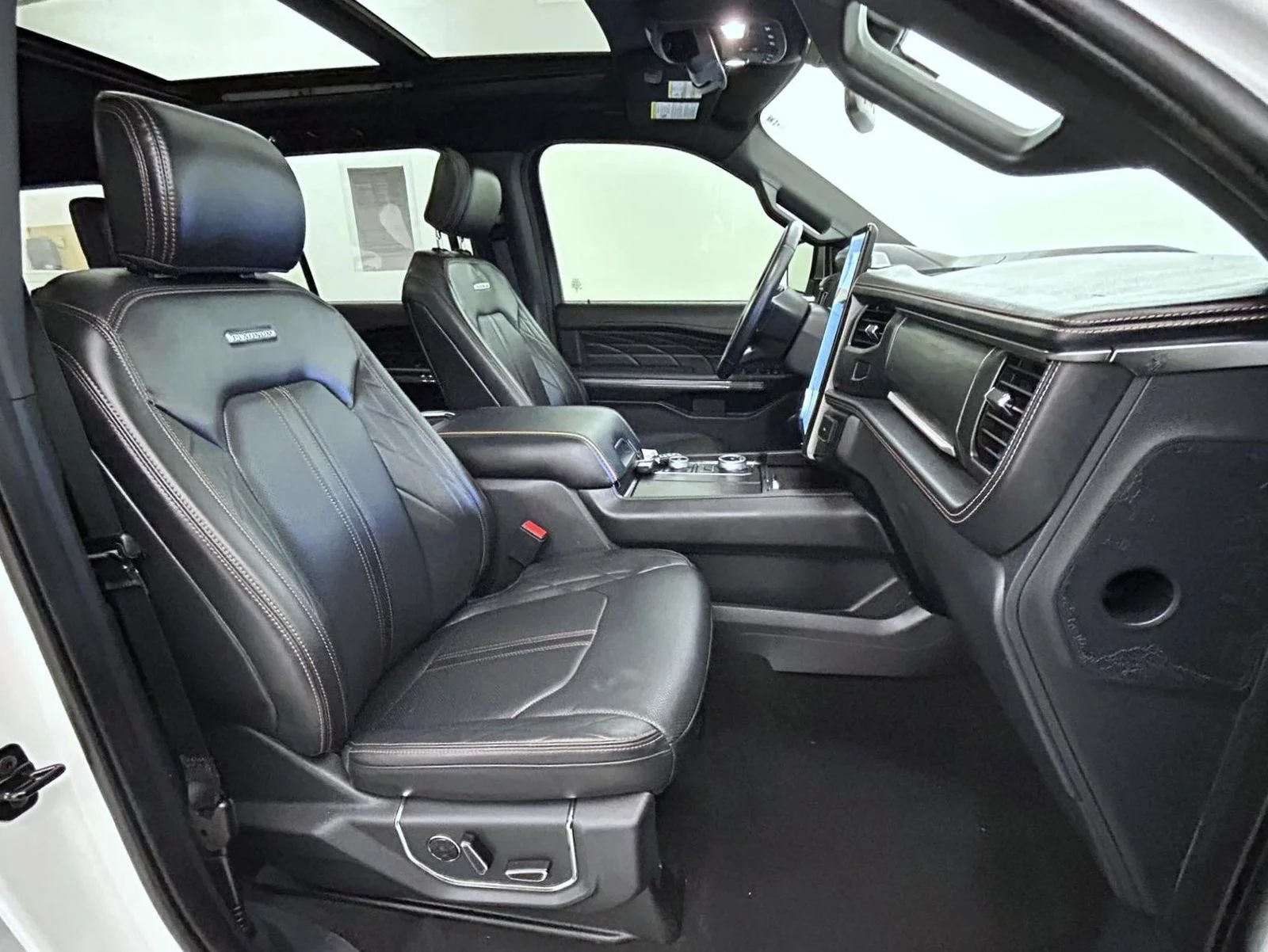 Used 2024 White Ford Platinum image 16