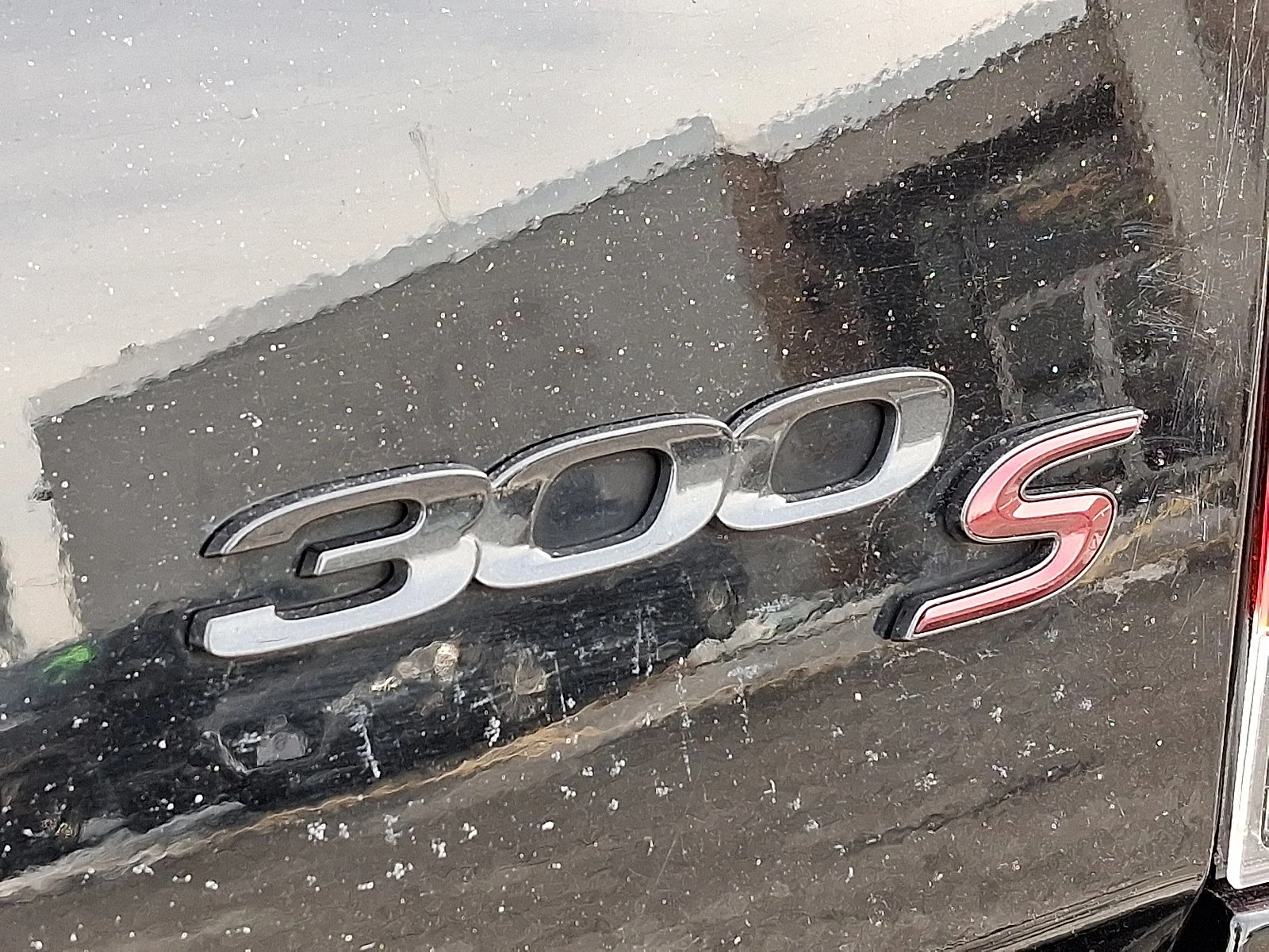 Certified Used 2023 Gloss Black Chrysler 300S image 31