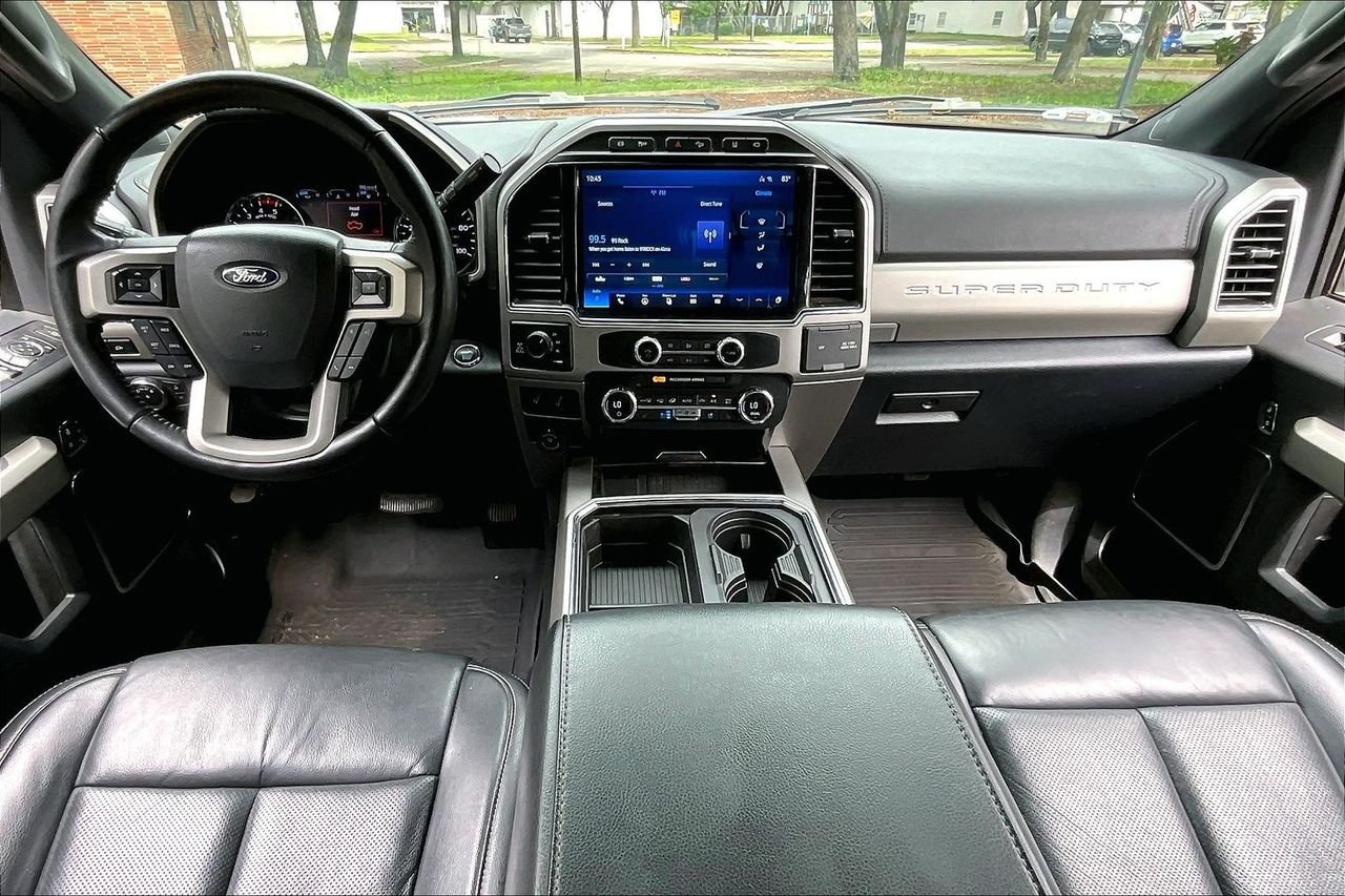 Used 2022 Silver Ford Lariat image 5