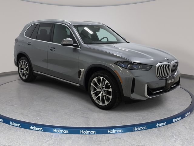 Certified Used 2026 Skyscraper Grey Metallic BMW xDrive40i image 3