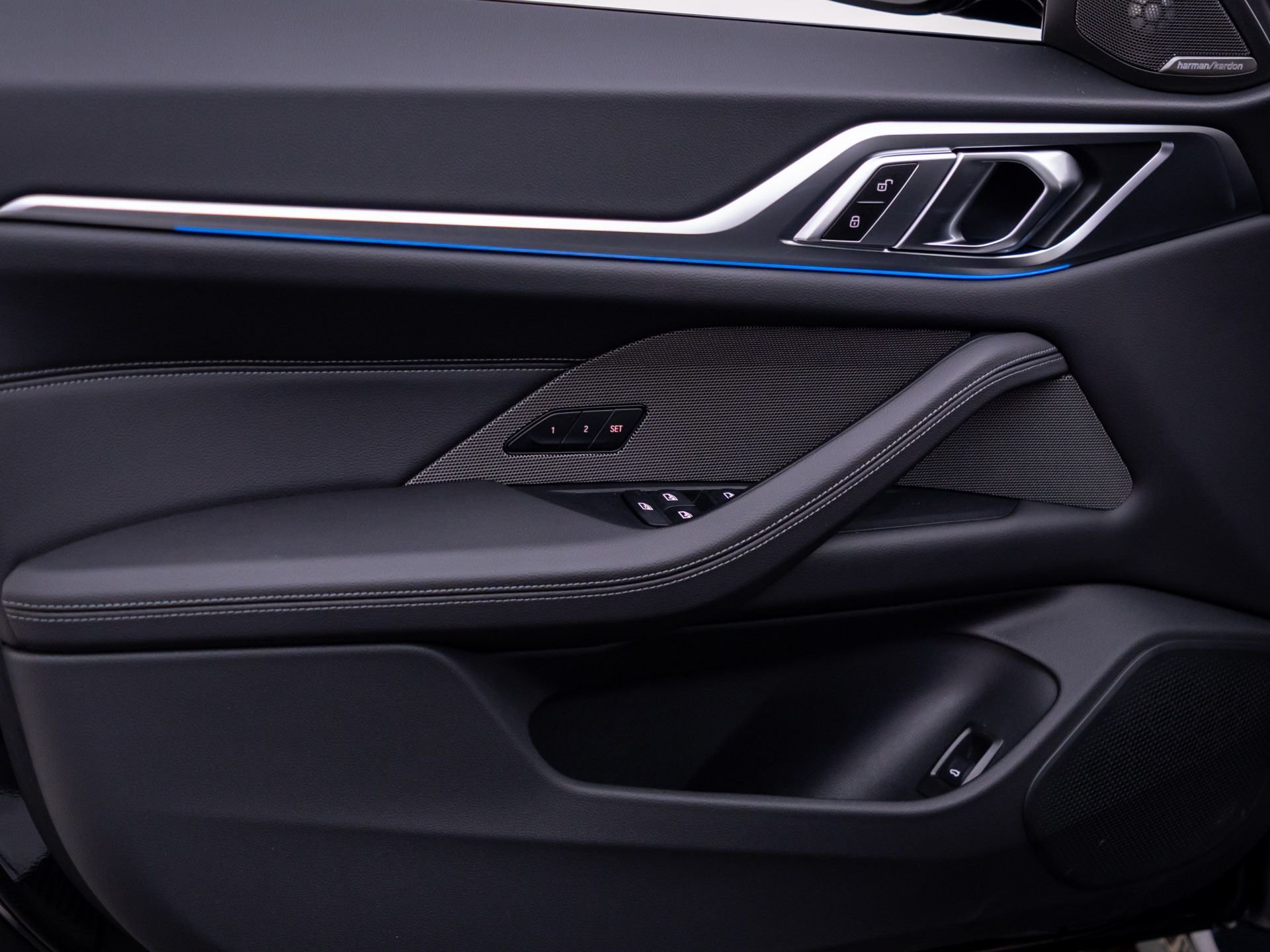 New 2026 Black Sapphire Metallic BMW xDrive40 image 13