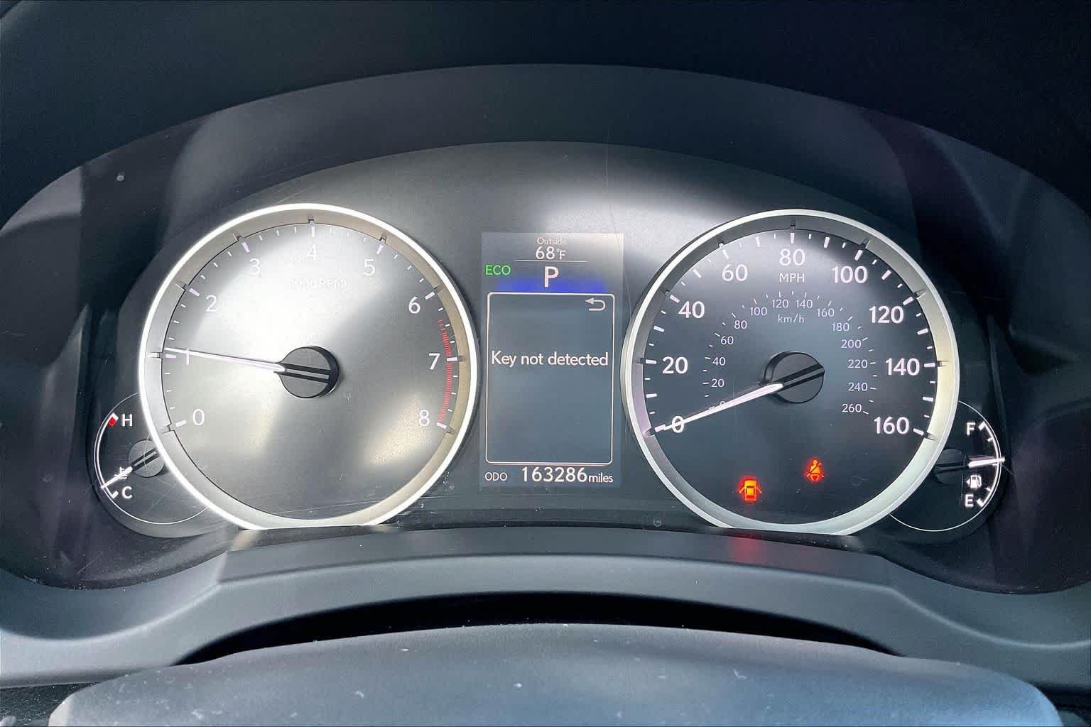 Used 2016 Atomic Silver Lexus  image 25