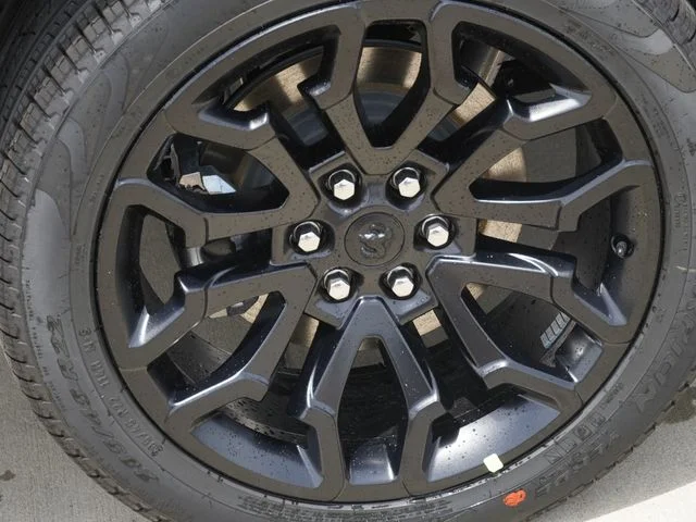 New 2026 Granite Crystal Metallic Clear-Coat Exterior Paint RAM Limited image 11