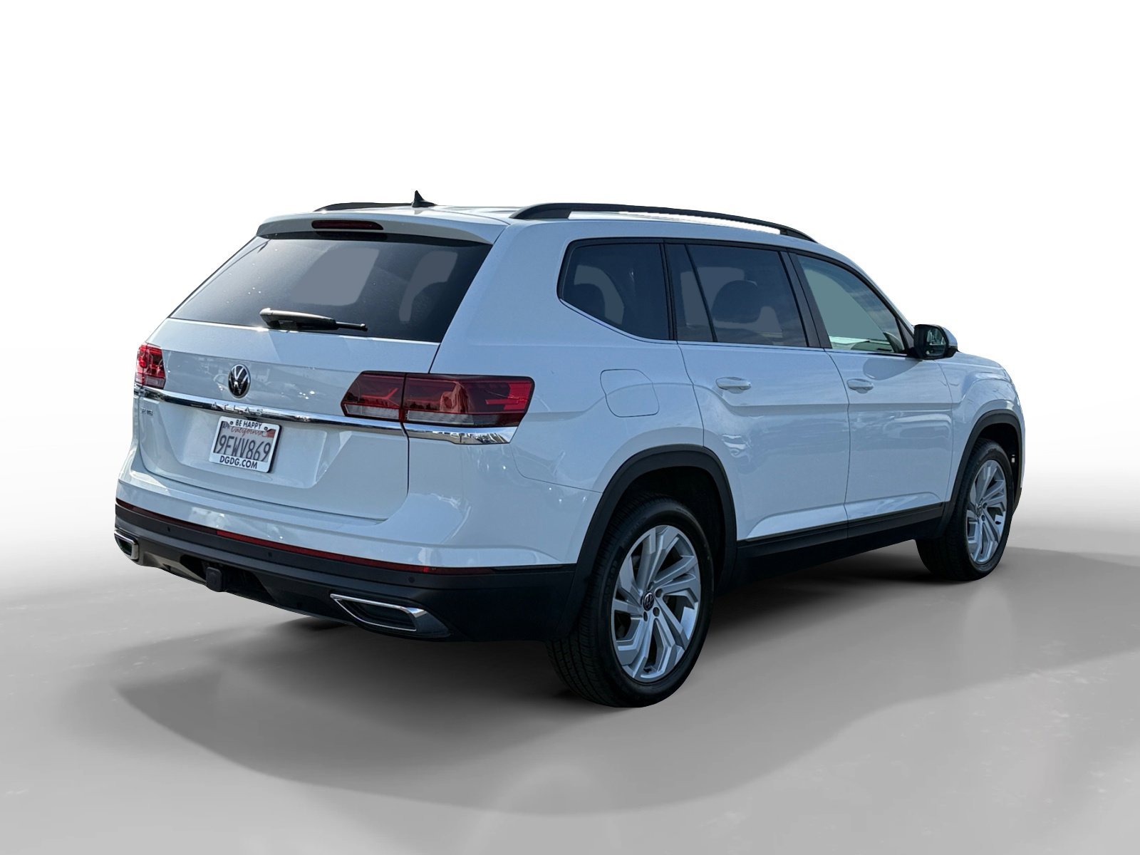 Certified Used 2023 Pure White Volkswagen 3.6L V6 SE w/Technology image 5