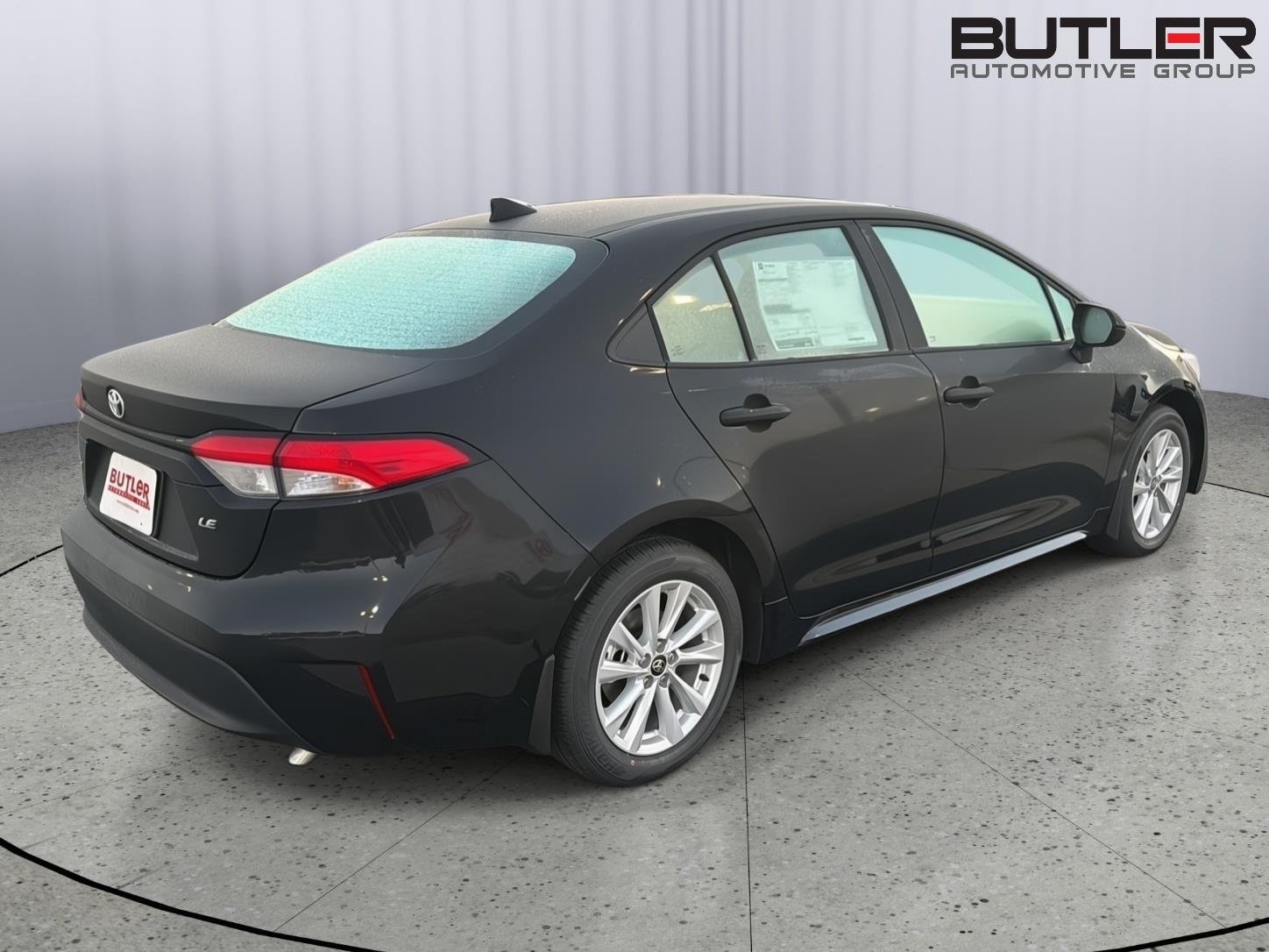 New 2027 Inked Toyota LE image 6