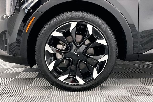 2025 Kia Sorento SX - Photo 10