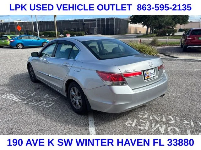 Used 2012 Silver Honda SE image 5